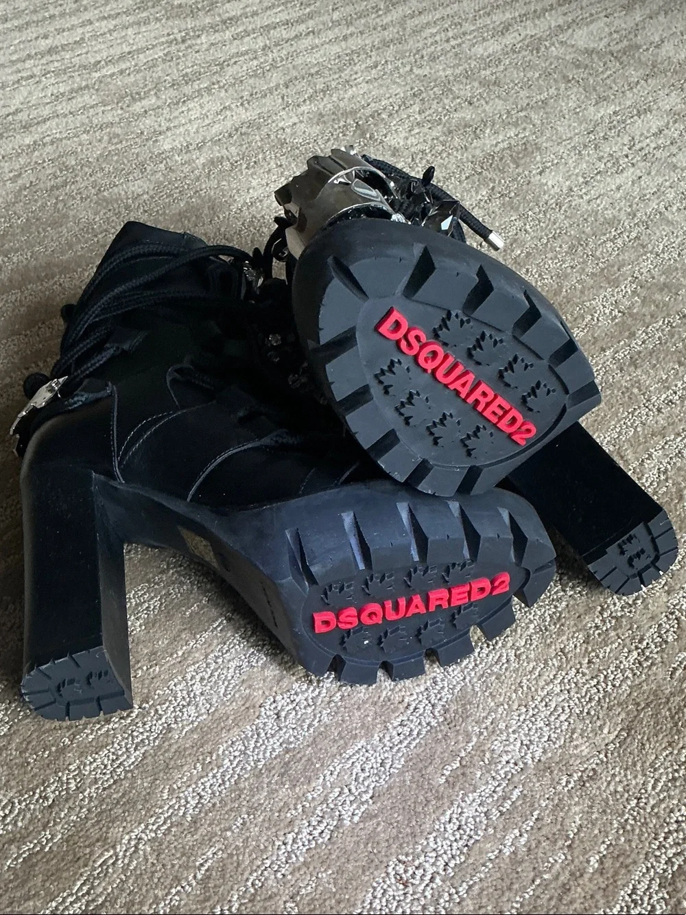 DSQUARED2 bold black